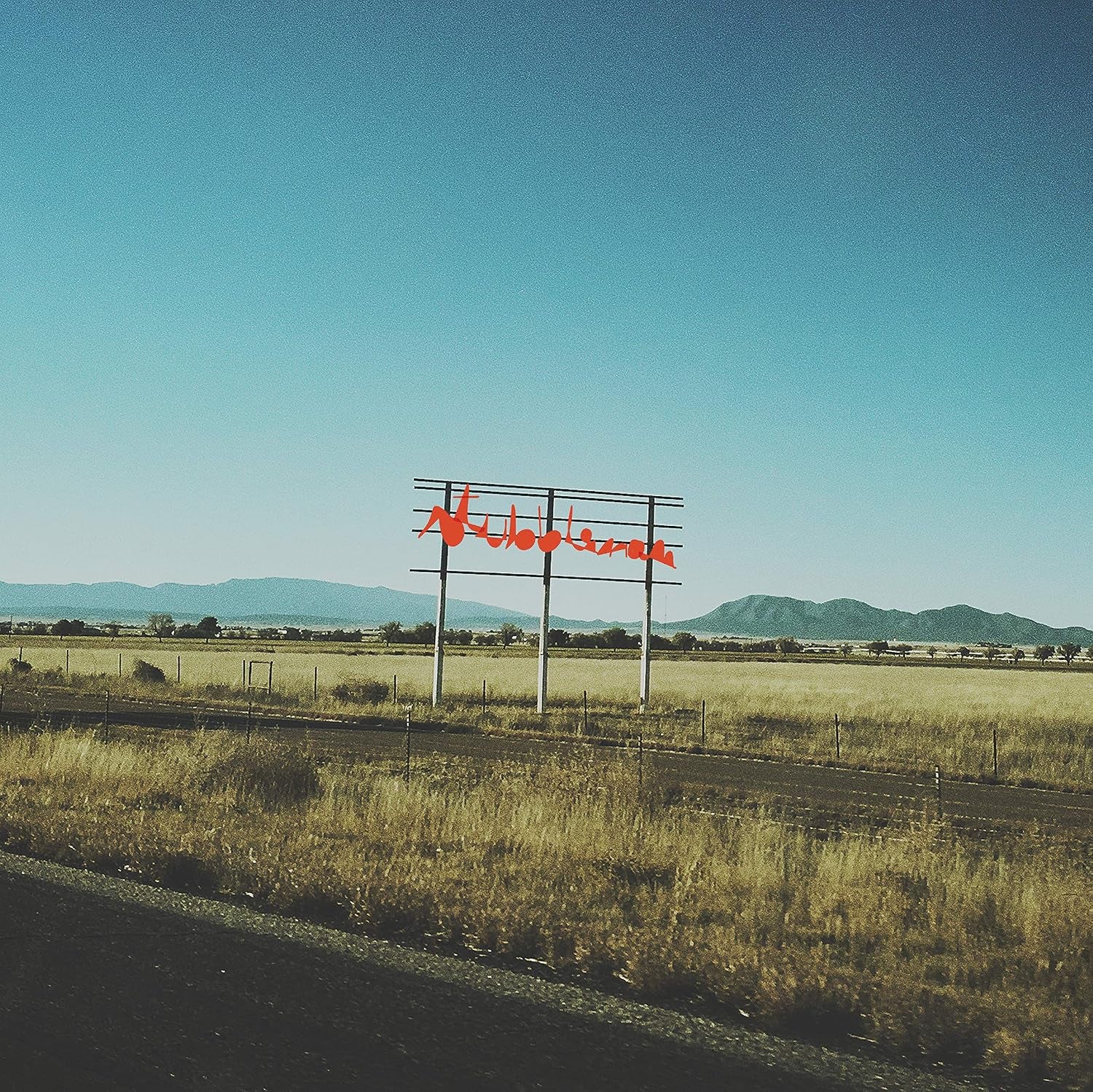 MOUNTAINS & PLAINS