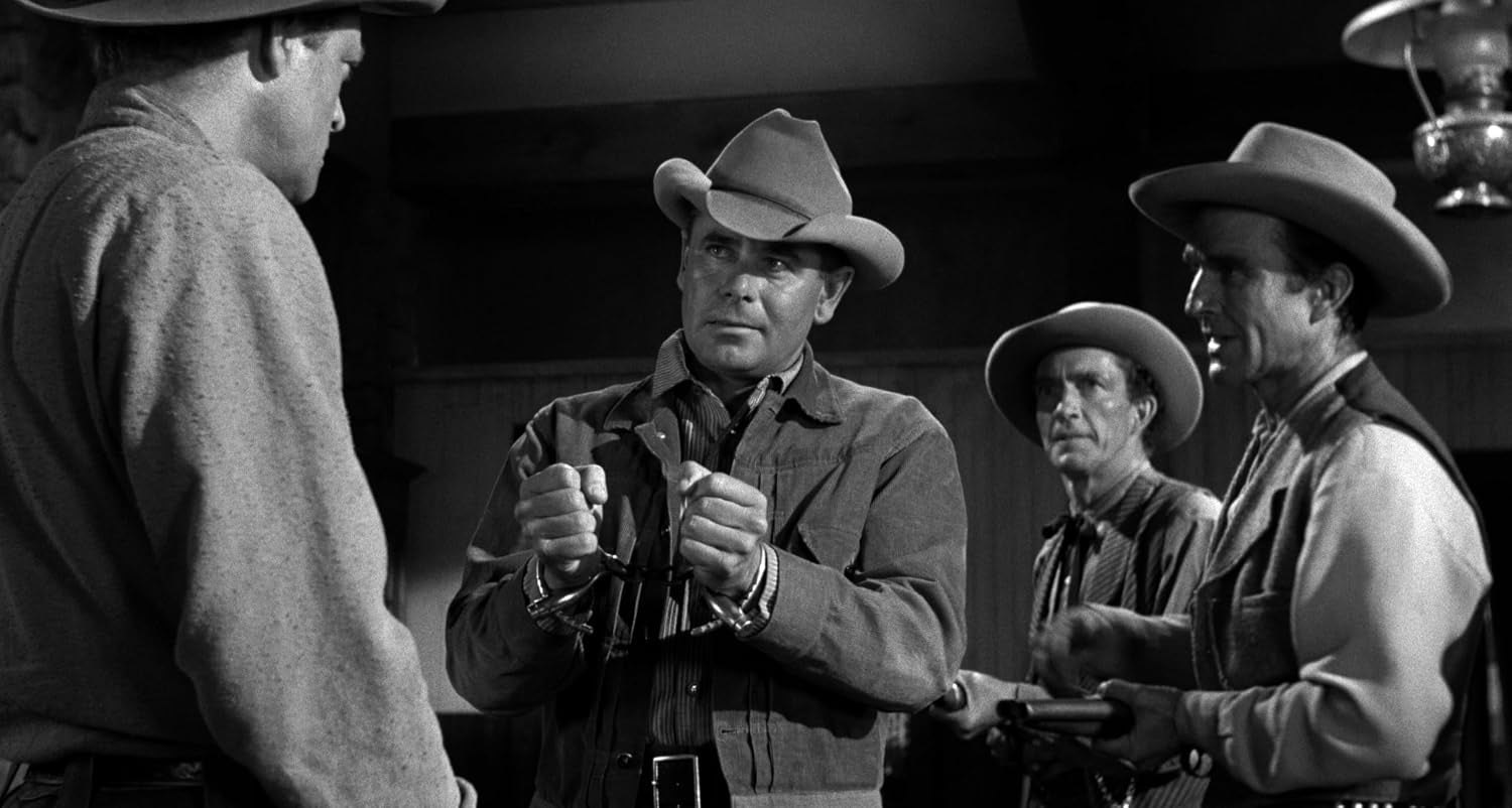 3:10 to Yuma (The Criterion Collection) [4K UHD]
