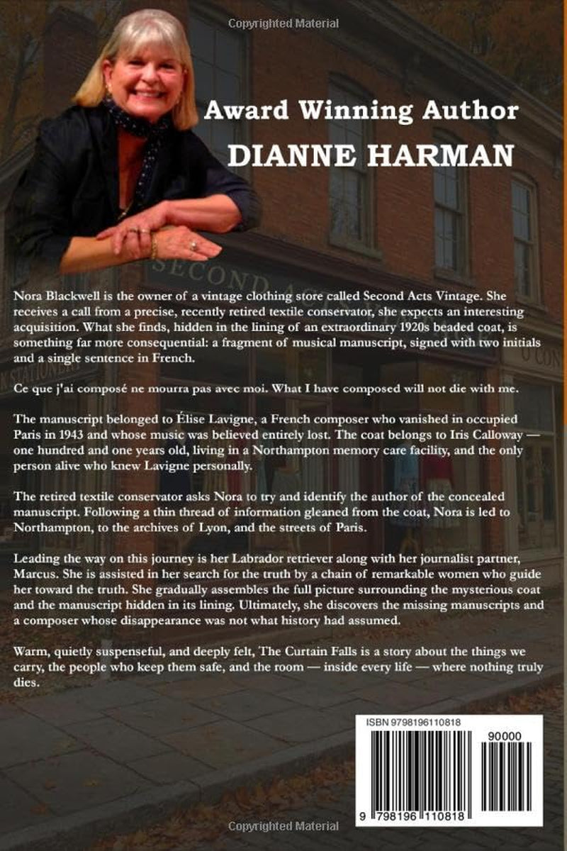 The Curtain Falls: Nora Blackwell Cozy Mystery Series