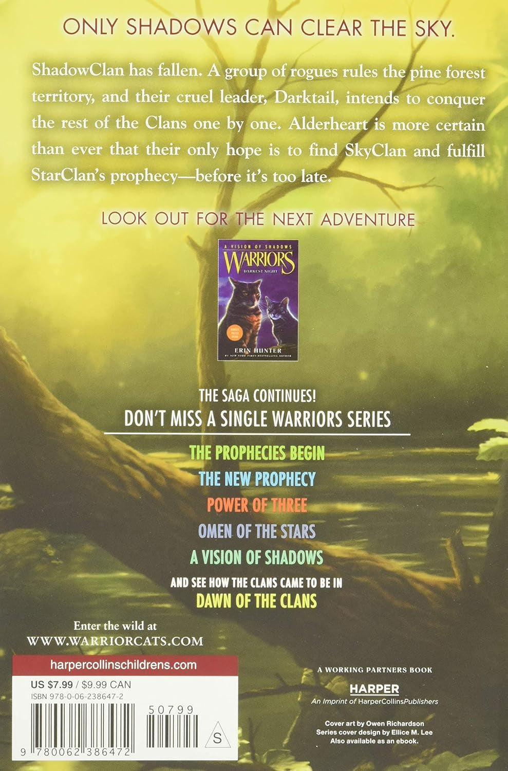 Warriors: A Vision of Shadows #3: Shattered Sky: An Action-Packed Fantasy Novel About Warrior Cats Fighting to Save Their World for Children (Ages 8-12)