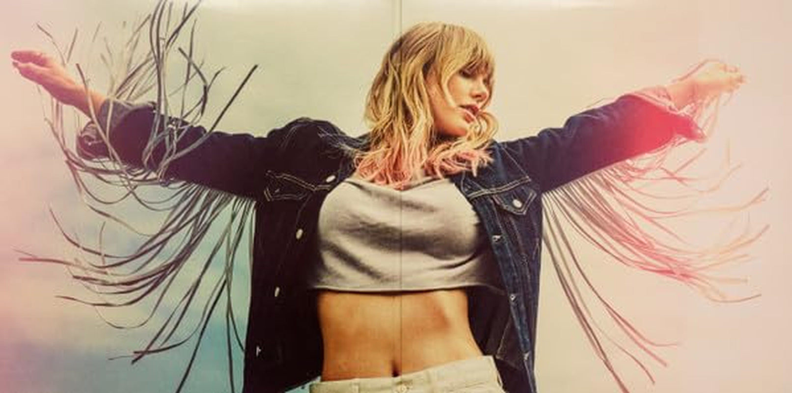 Lover PINK & Taylor Swift