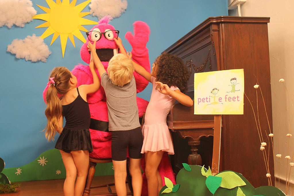 Petite Feet: Ballet Adventures with Liz - Dance Detectives