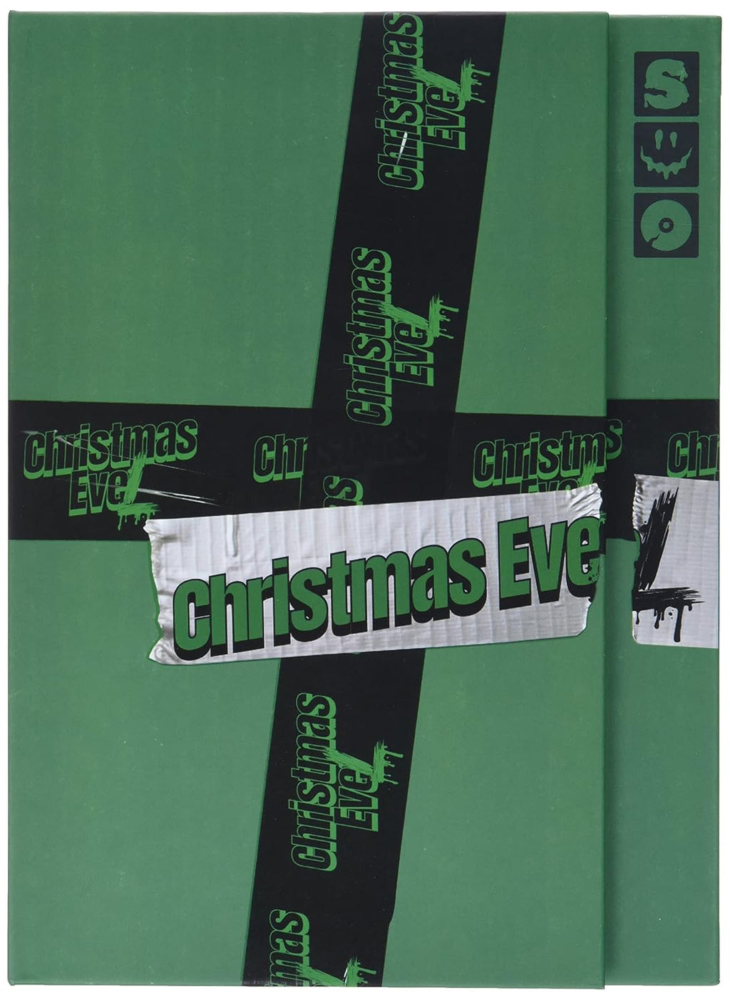 Christmas Evel Holiday Special incl. Photobook, Photocard + Glitter Photocard + Sticker