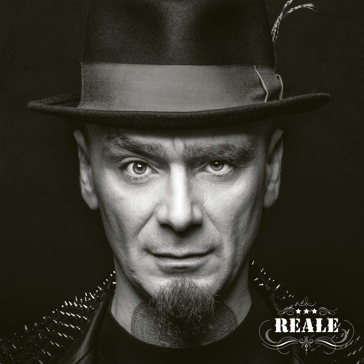 Reale Includes Pashmina & Playing Cards