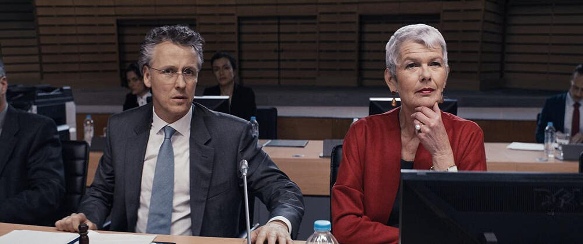 Adults in the Room (2019) [ NON-USA FORMAT, PAL, Reg.2 Import - France ]