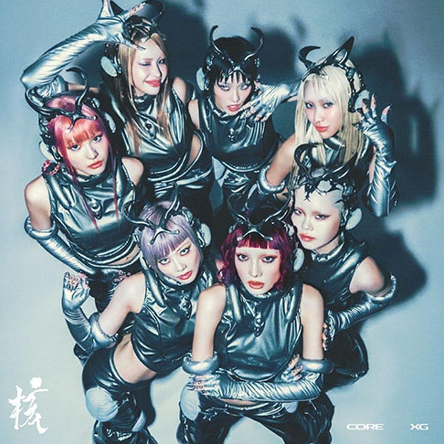 [THE CORE - 核] 1st Full Album (Regular Ver.) Paper Jacket + Booklet + Logo Sticker + Group Photo Poster + 4 Extra Photocards Official K-POP Sealed Album