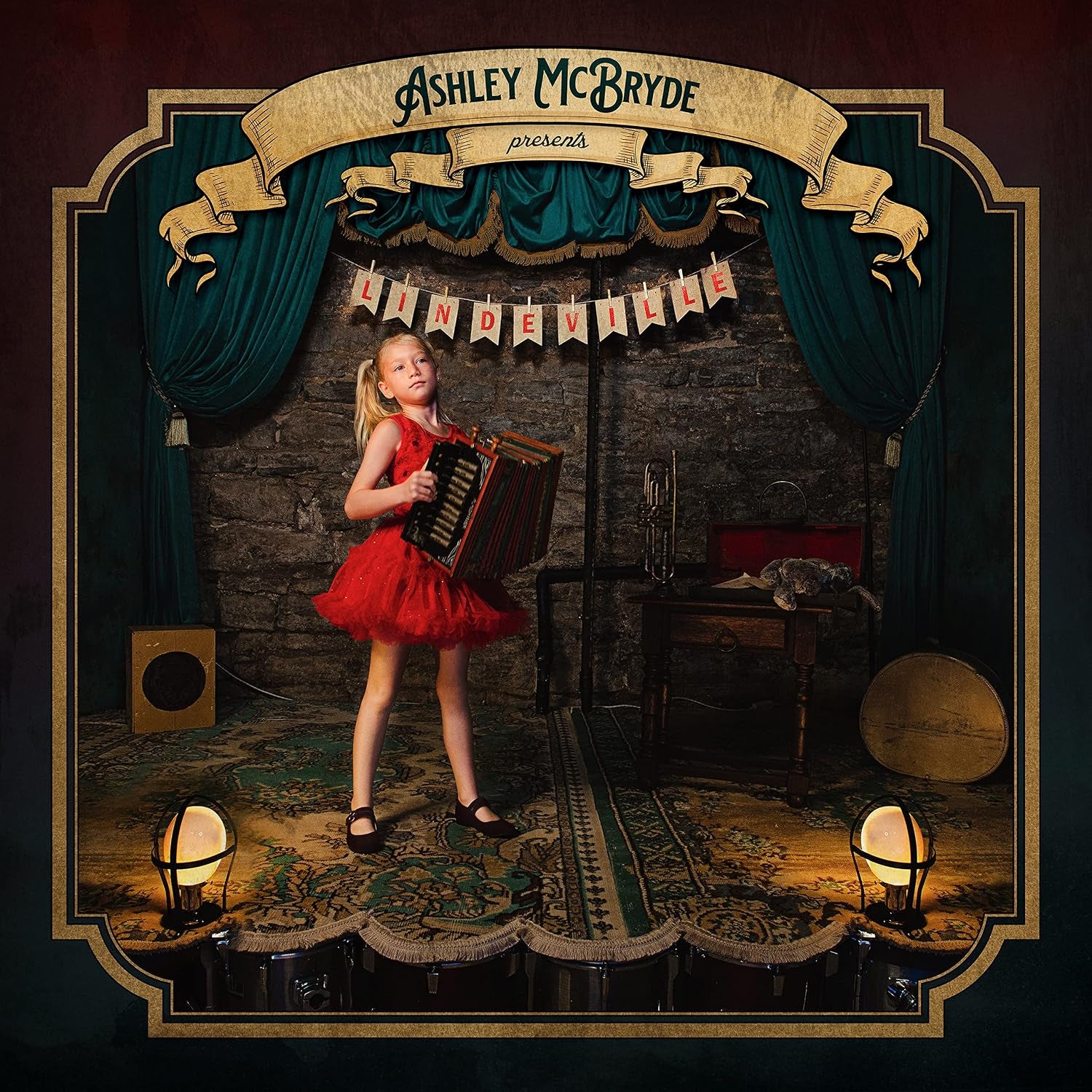 Ashley McBryde Presents: Linde