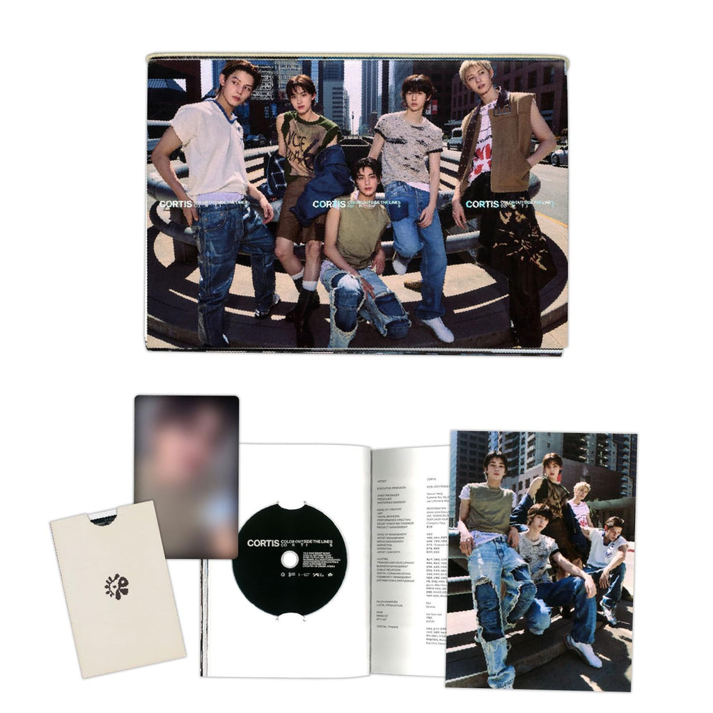 CORTIS - 1st EP Album COLOR OUTSIDE THE LINES Scene 2 Ver. Photo Book R + Photocard